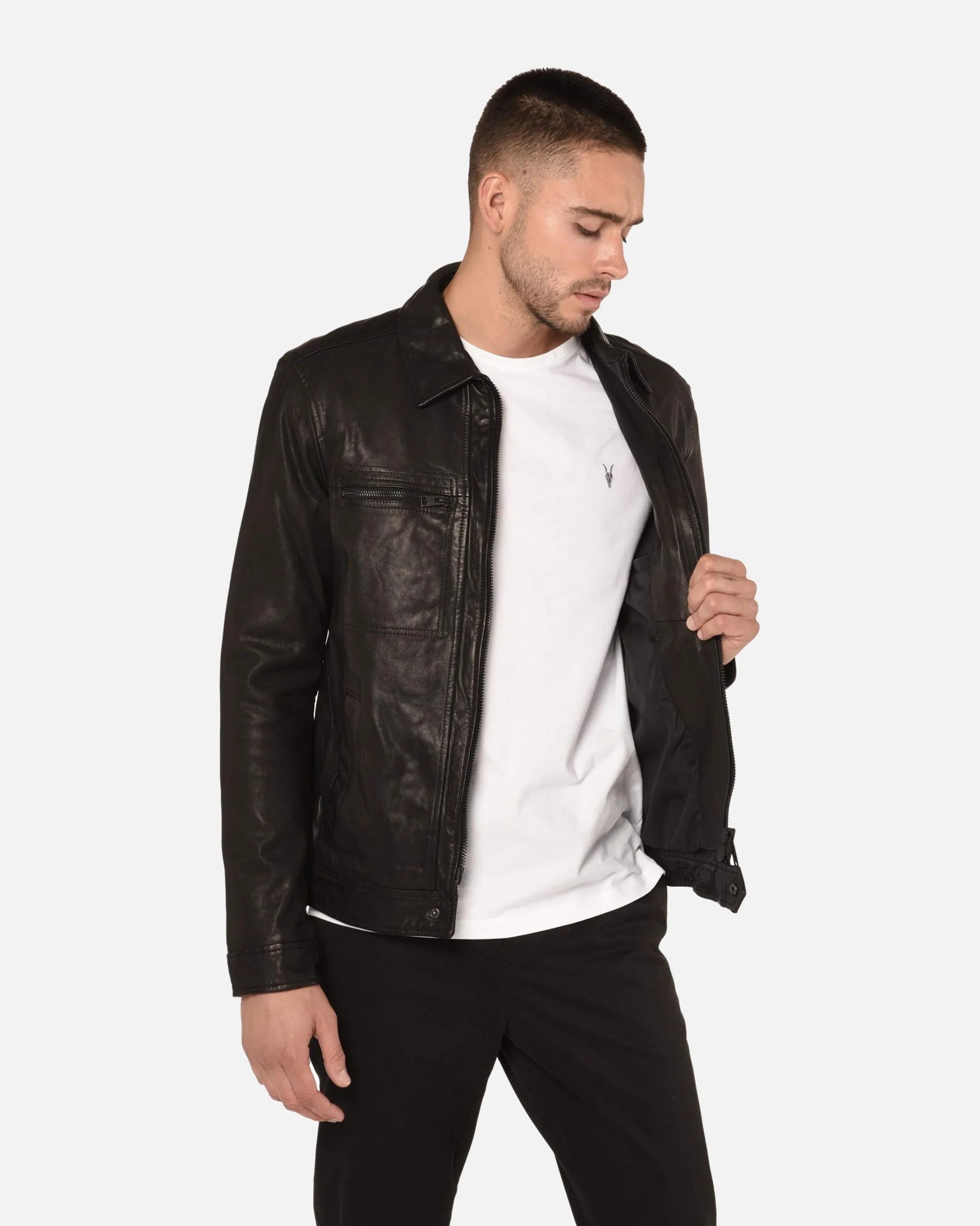 classic-mens-black-trucker-leather-jacket (5)