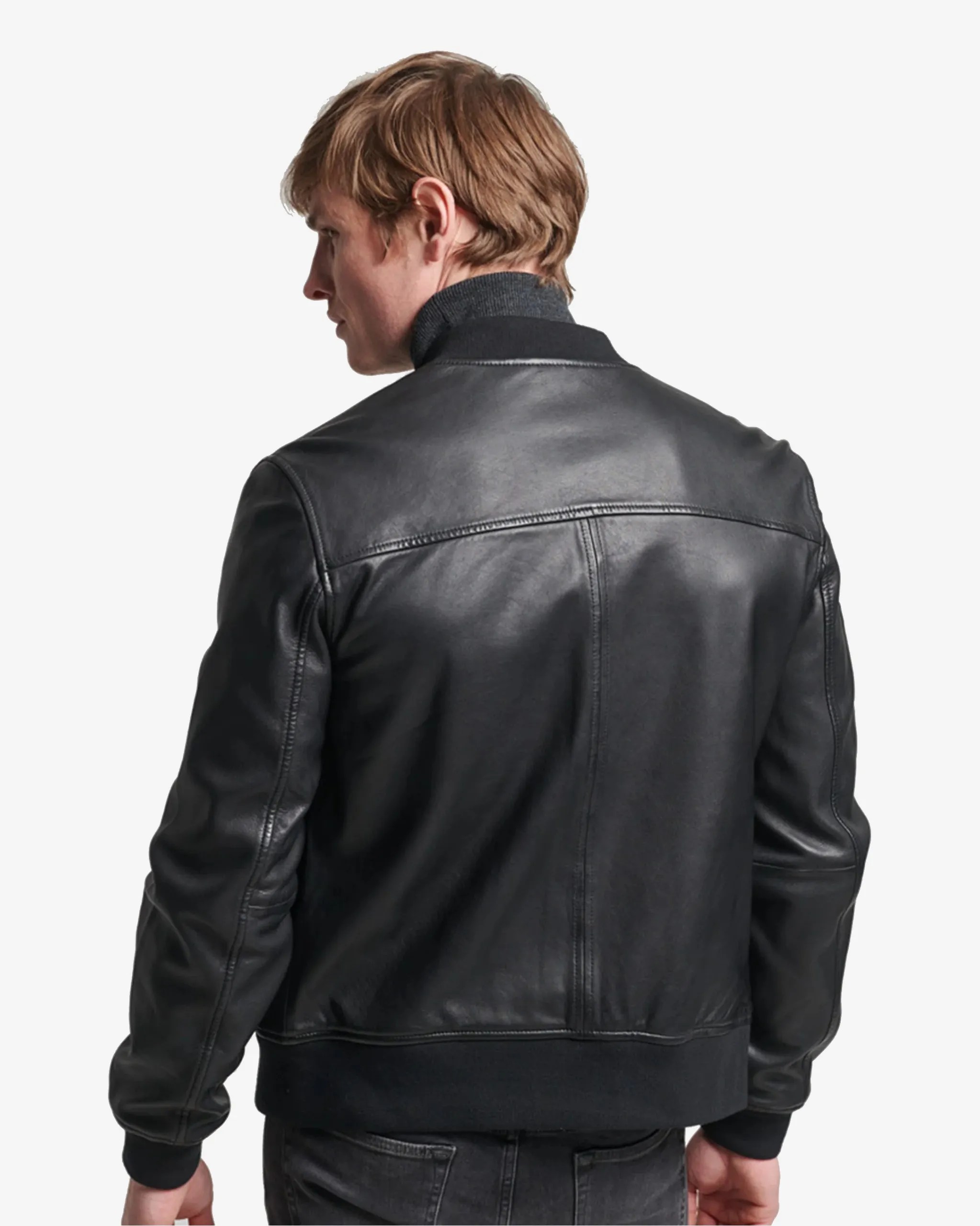 flight-black-bomber-leather-jacket-stylish-and-comfortable (2)