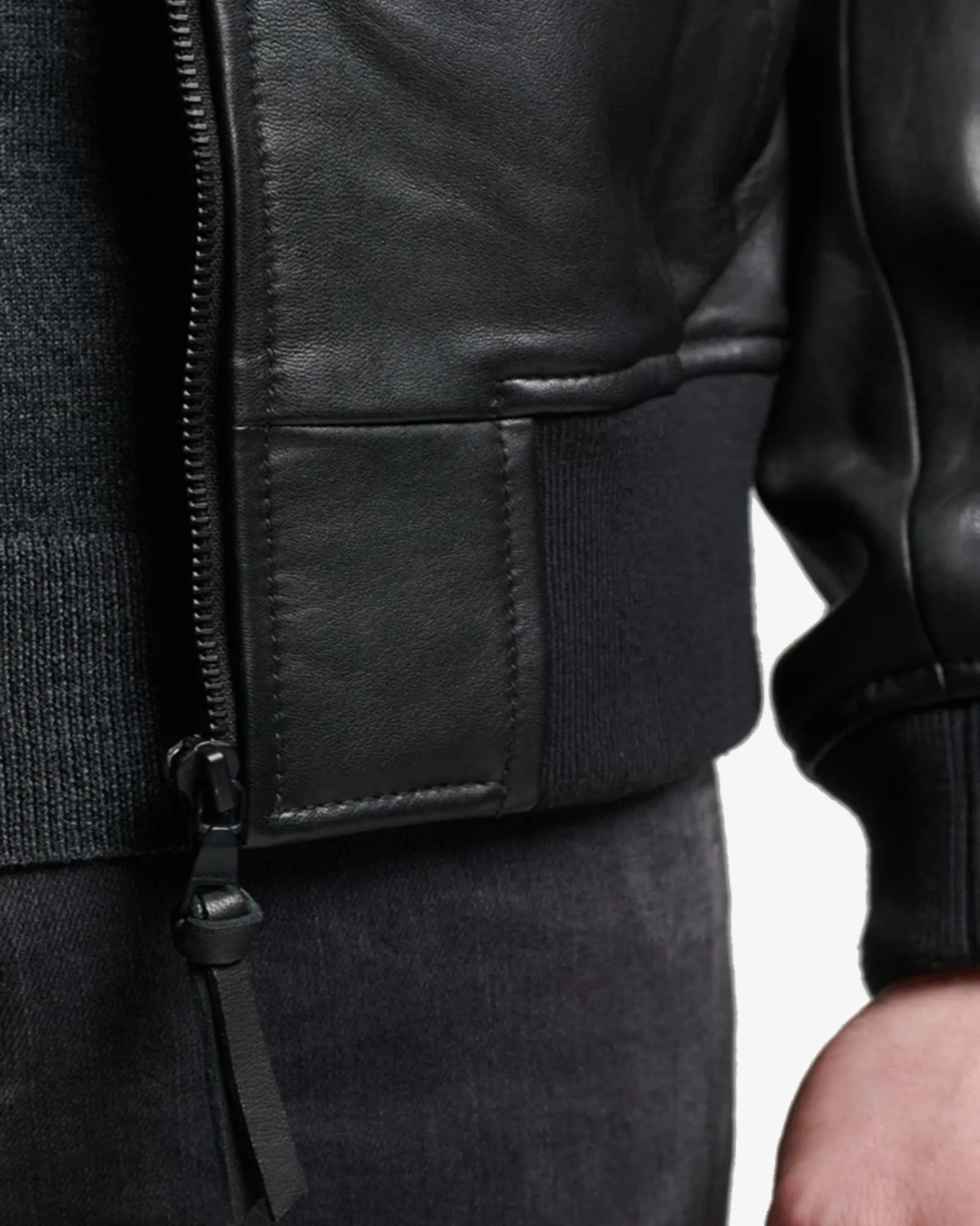flight-black-bomber-leather-jacket-stylish-and-comfortable (4)